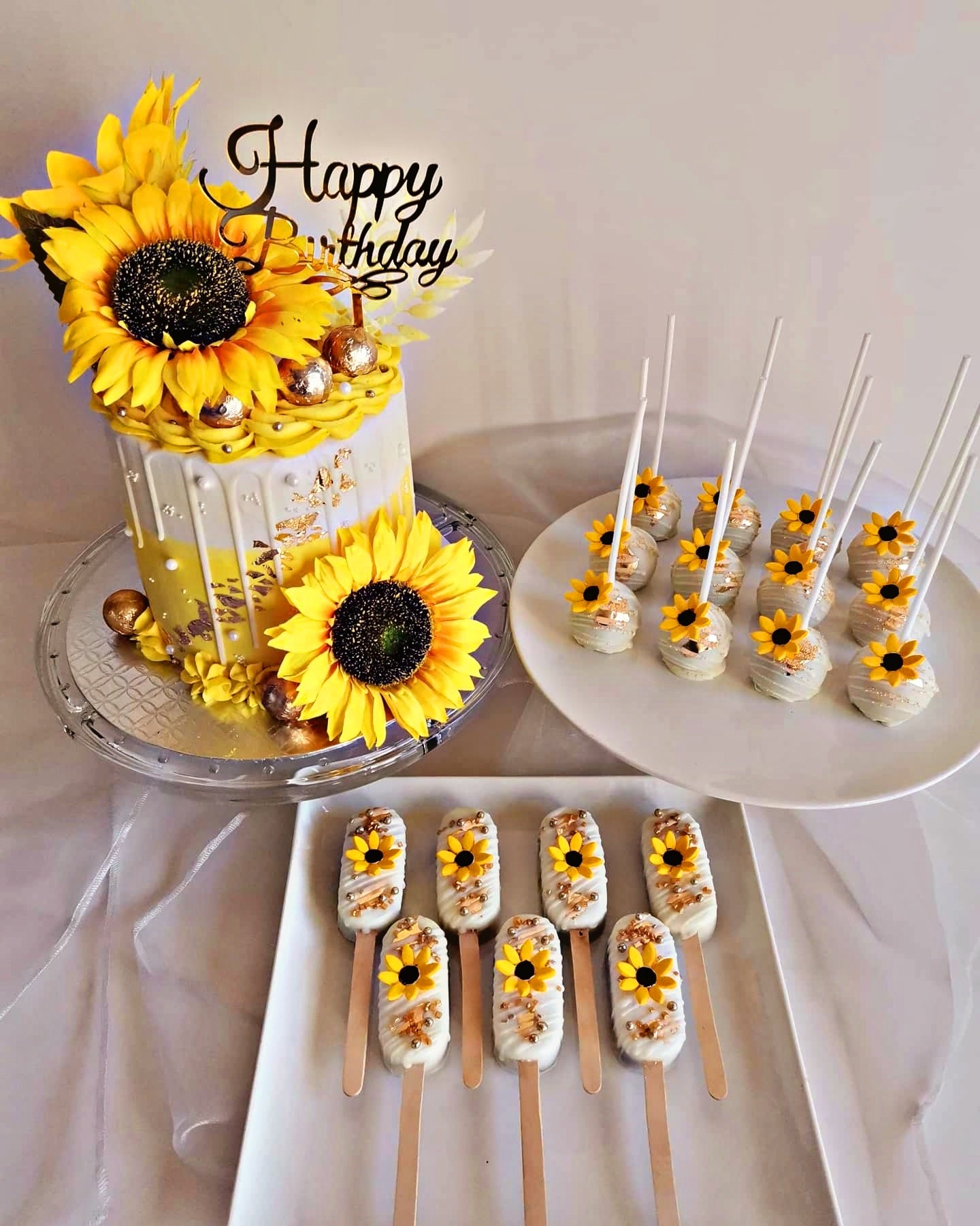 Sunflower Themed Cakesicles/ Cake Pops
