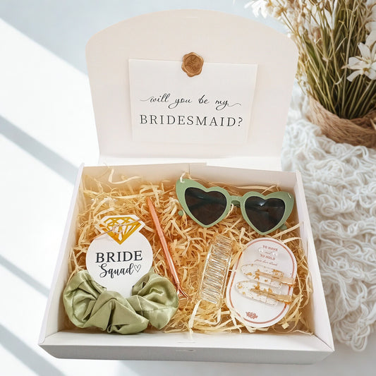 Be My Bridesmaids Gift Box - Green