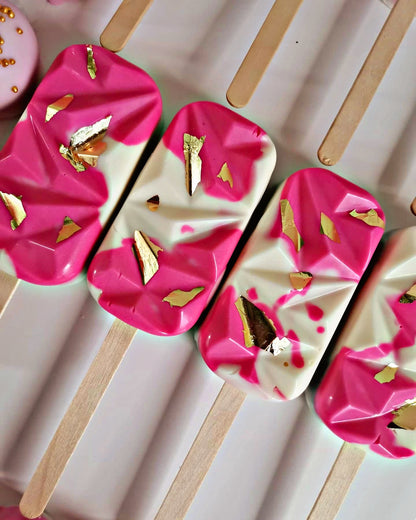 Bright Pink & Gold Cakesicles / Cake Pops